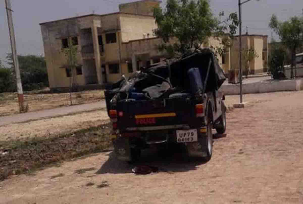 police jeep accident in auraiya