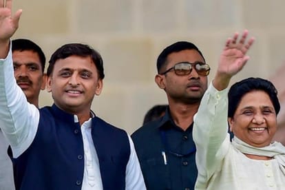 Akhilesh told his MLAs, Mayawati should respect him as she is older