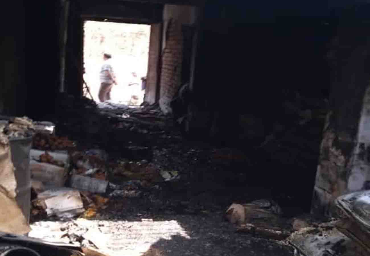 BJP District General Secretary's godown caught fire in chitrakoot