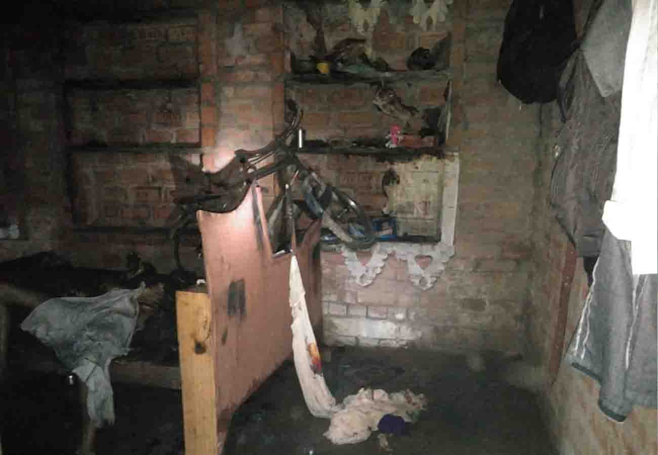 woman set fire with 18 month child in hardoi