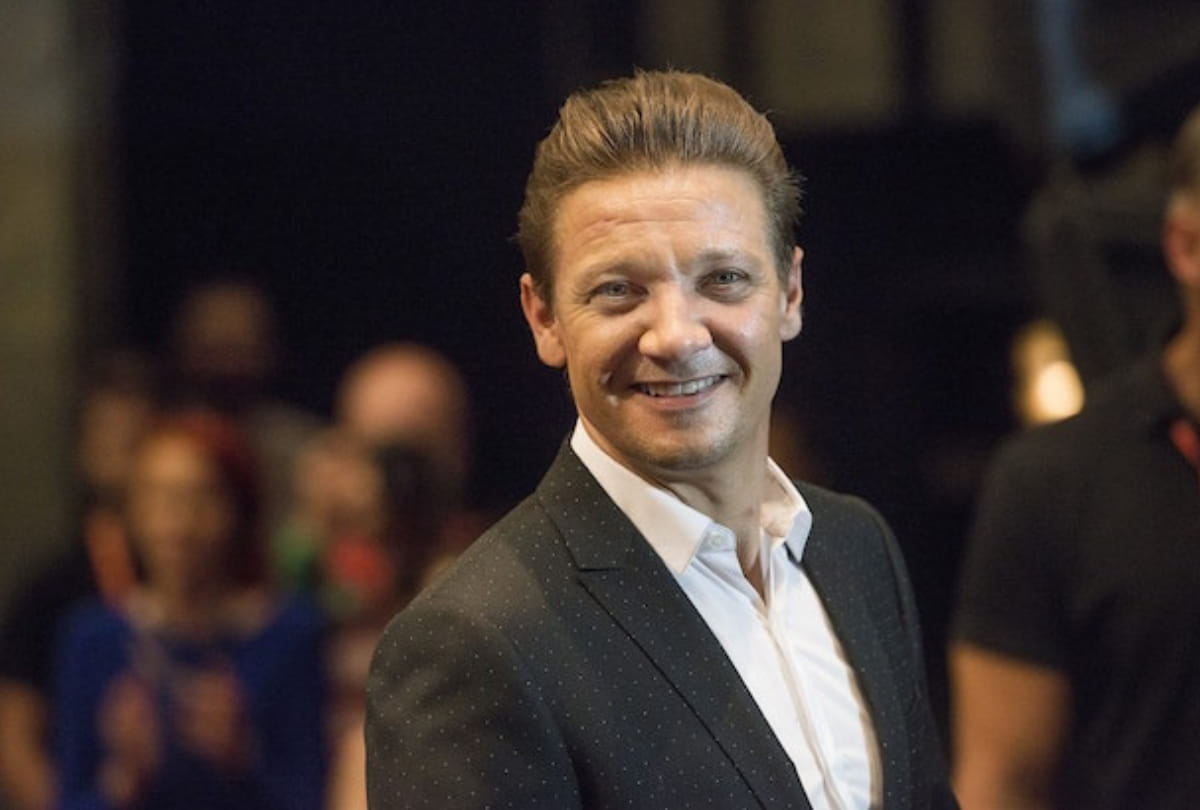 Avengers Endgame star Jeremy Renner ex wife has alleged that the actor threatened to kill her