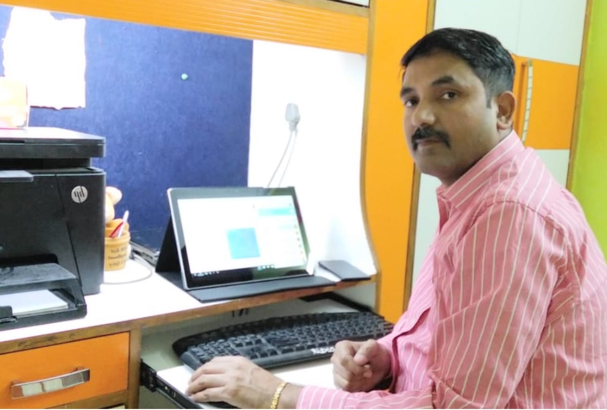 lok sabha election 2019 Rahul Dogra BJP Super Admin of 3600 WhatsApp groups