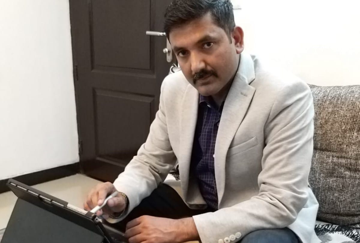 lok sabha election 2019 Rahul Dogra BJP Super Admin of 3600 WhatsApp groups