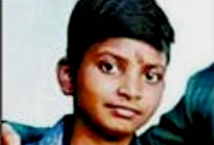 14 years old boy drowned in gomti in lucknow