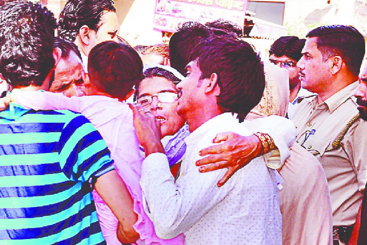 Woman's death in Saharanpur hospital, and victim family members accused doctors