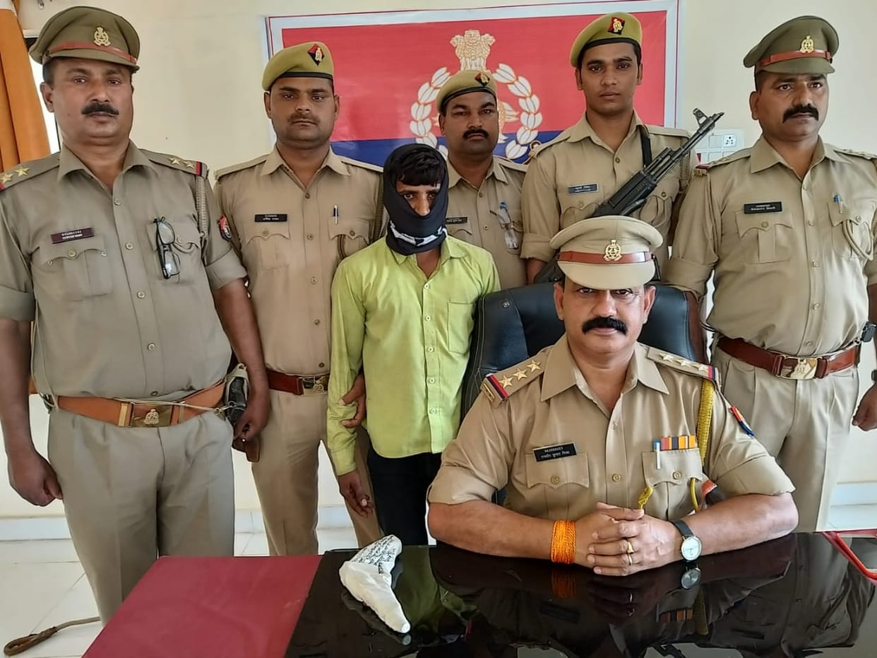 इनामियां गिरफ्तार
