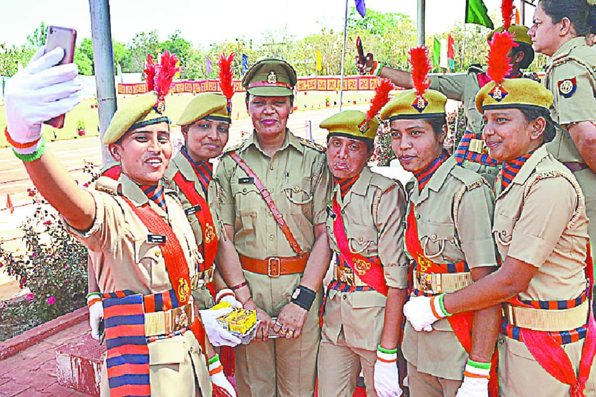 Meerut, UP police training is complete and 126 women have become Constables in Uttar Pradesh