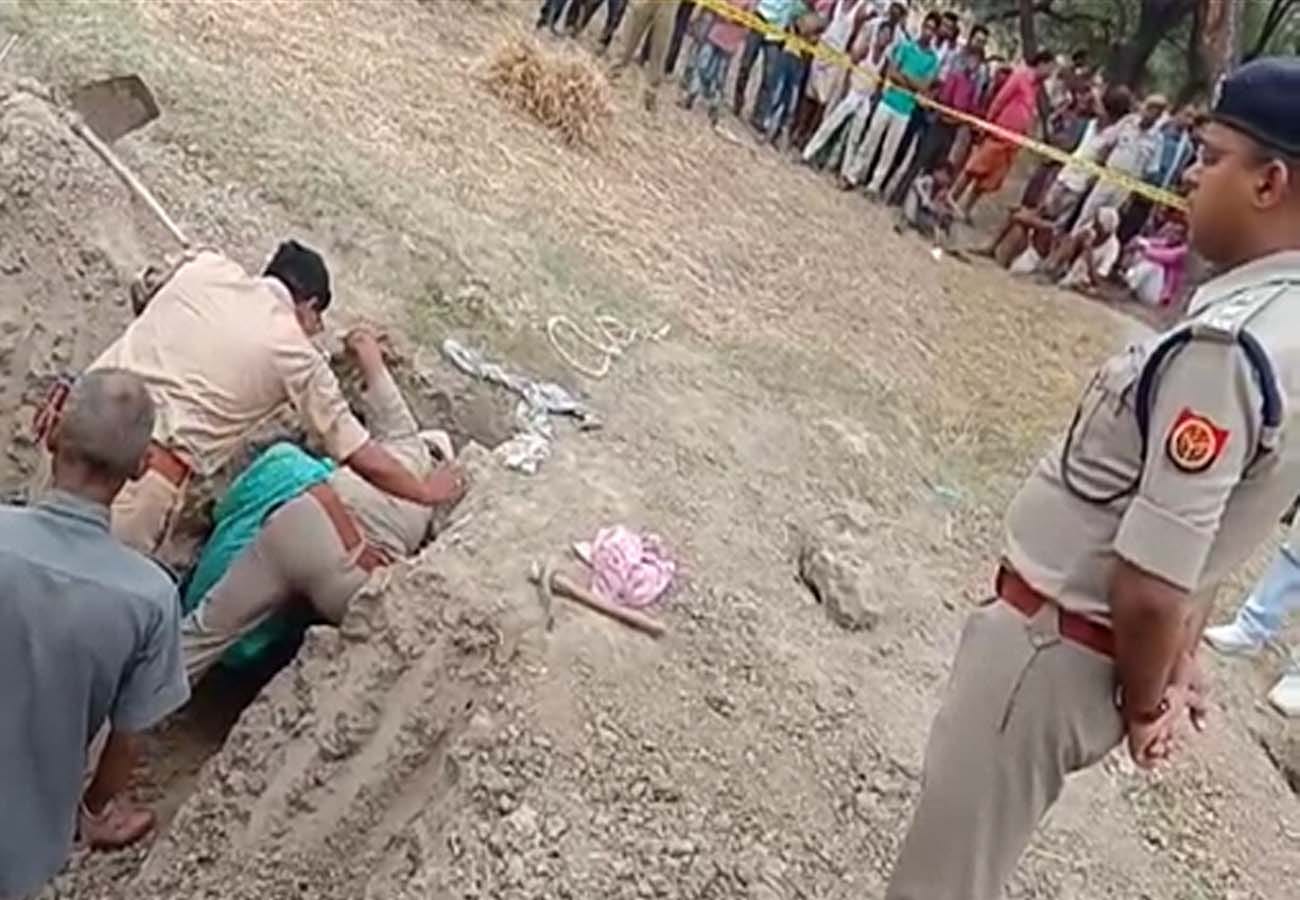 girl fell down in borewell in banda