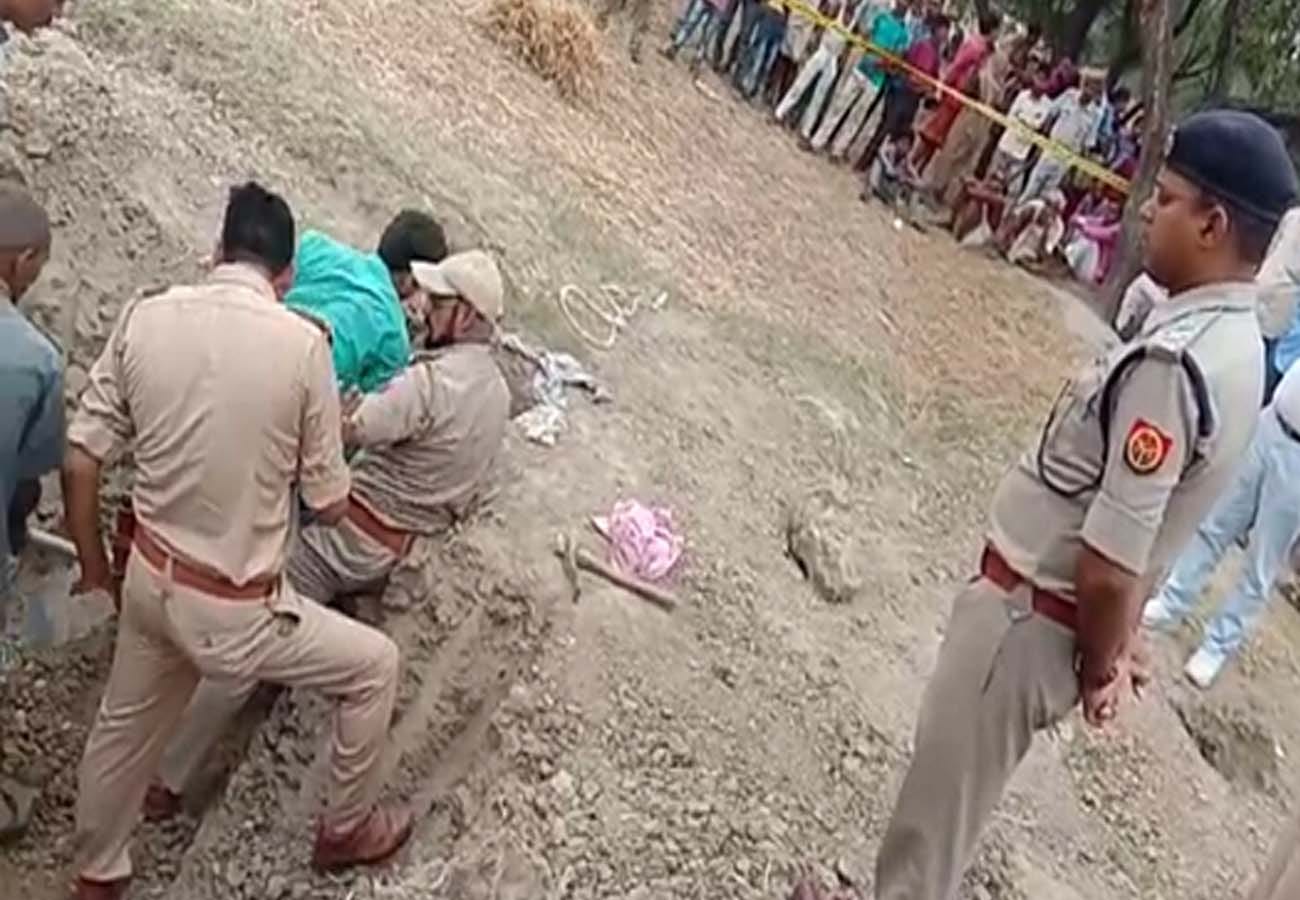 girl fell down in borewell in banda