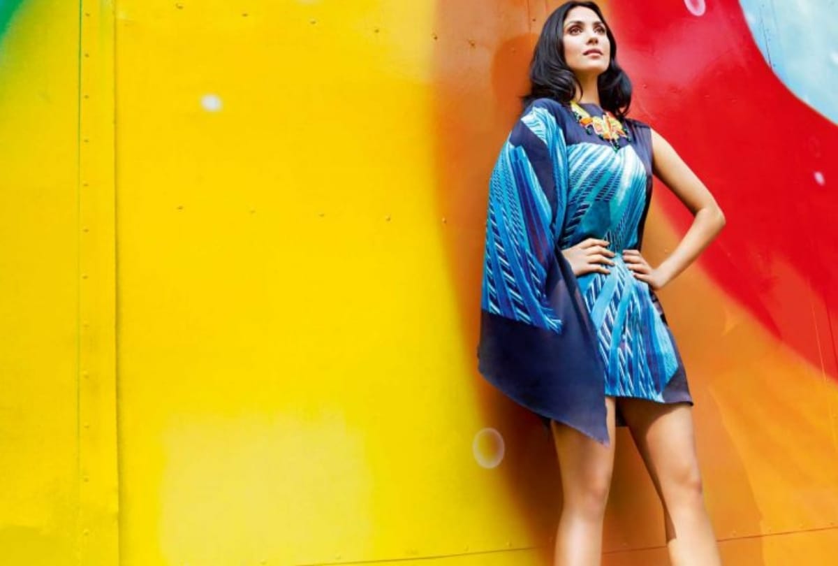 lara Dutta Digital Debut with hotstar as narcotics control bureau officer in Web Series 100