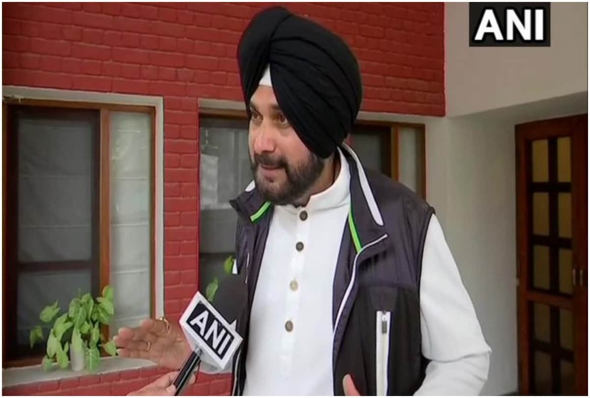 Navjot Singh Sidhu said, Farmers are fighting for rightful income and fair prices