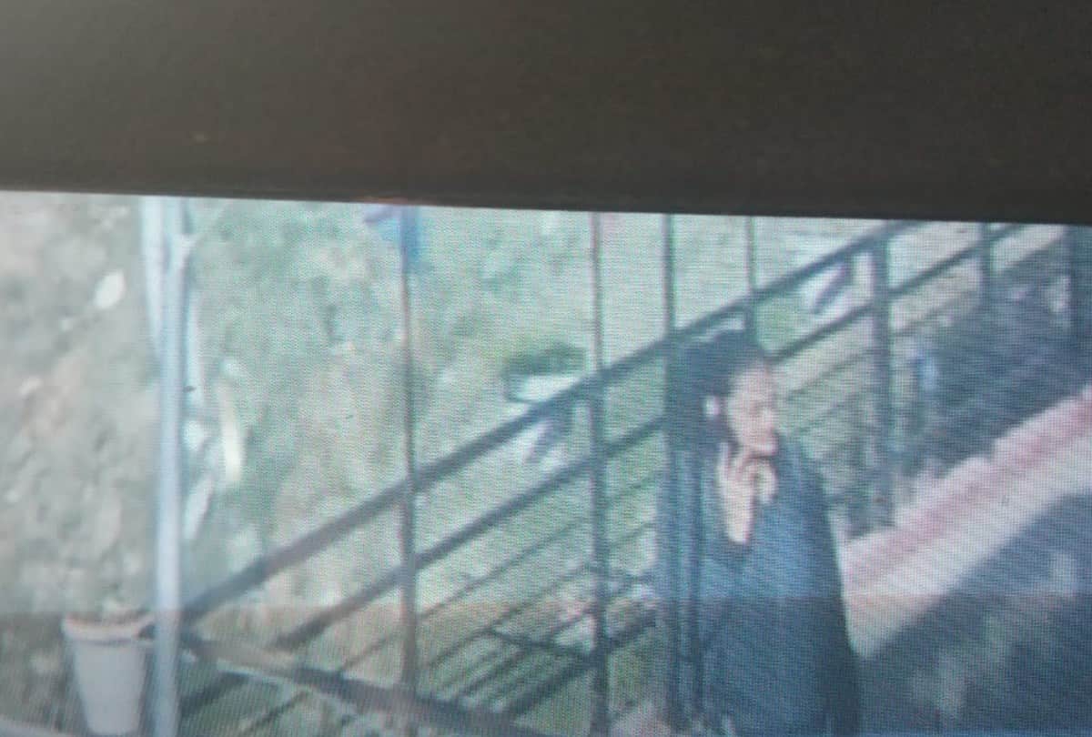 Couple rescue by private chopper in churdhar peak sirmaur himachal pradesh