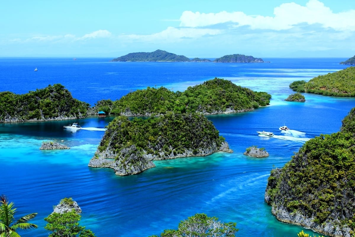 5 places in world largest continent Asia you must visit once in life