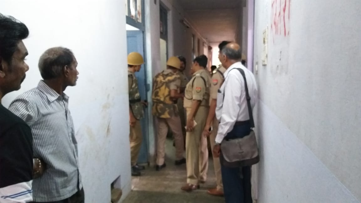 Allahabad University's PCB-Tarachand hostel raided, ammunition recovered