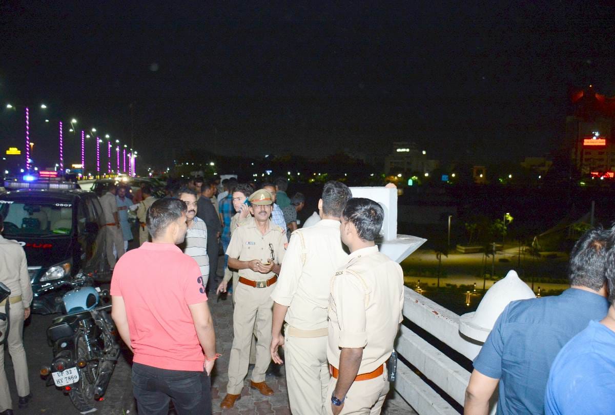 man jumped in gomti in lucknow