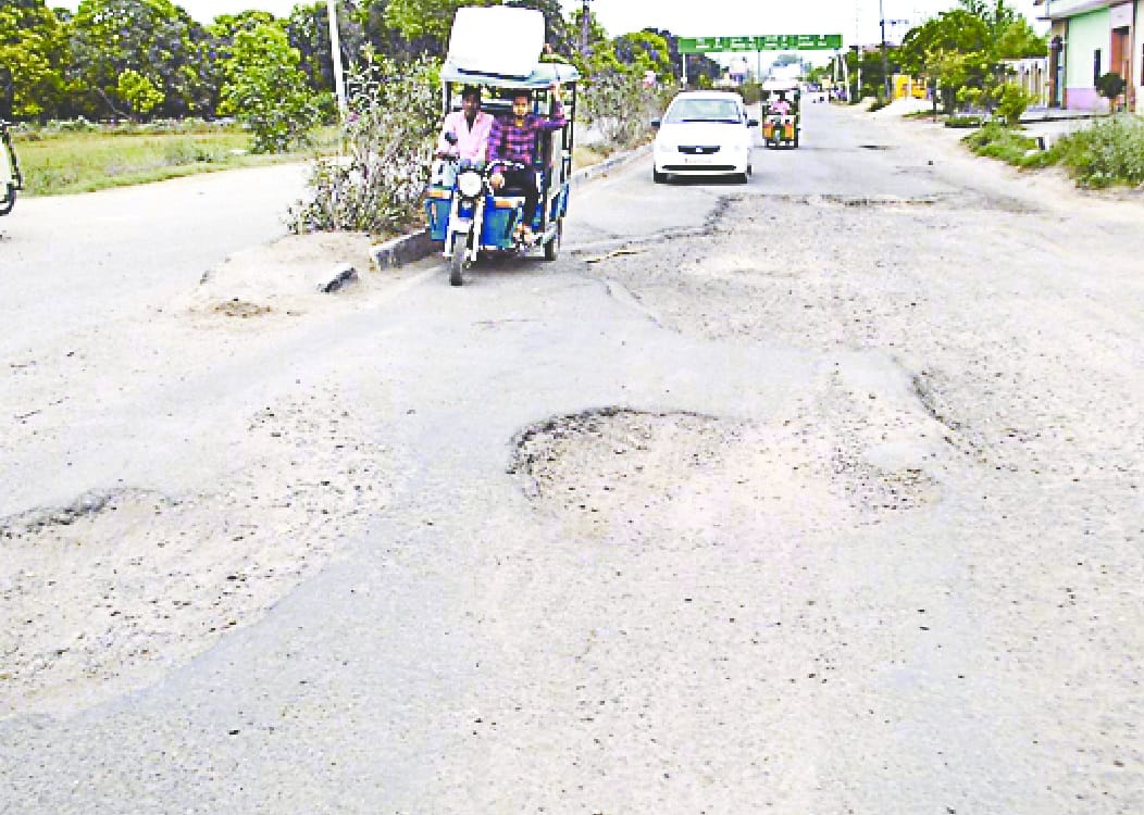 gaado me tabdeel hua meerut karnaal highway