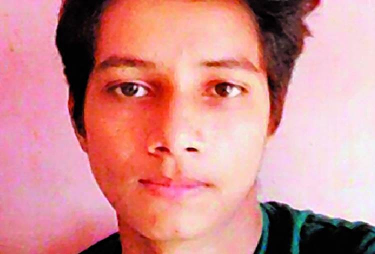 dead body of a boy found in Sharda canal