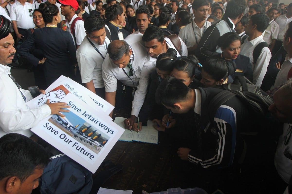 Spicejet will give job to 2000 employees of Jet Airways