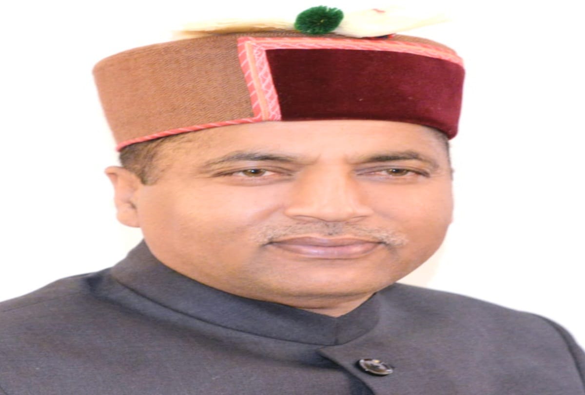 seniority benefits will not be given from contract period, CM jairam clarified
