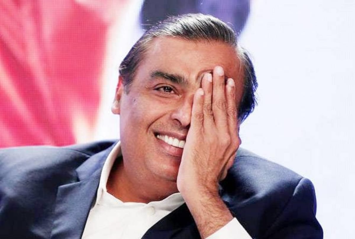 Mukesh Ambani gets richer by Rs 29000 crore in 2 days