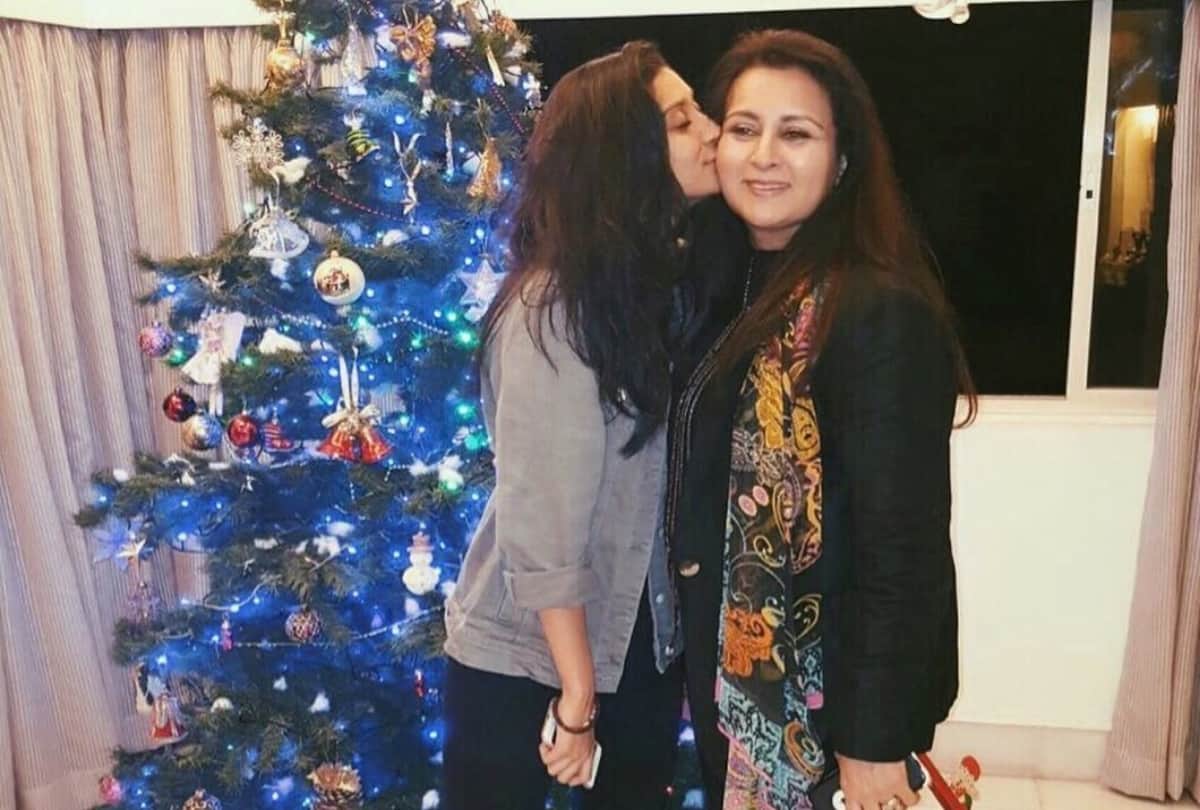 poonam dhillon birthday special know about her daughter paloma thakeria