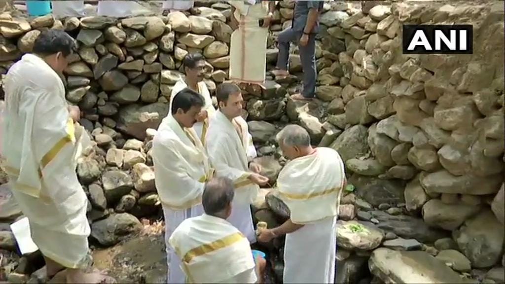 Lok Sabha Chunav 2019:Congress President in Wayanad offering prayers at Thirunelli temple