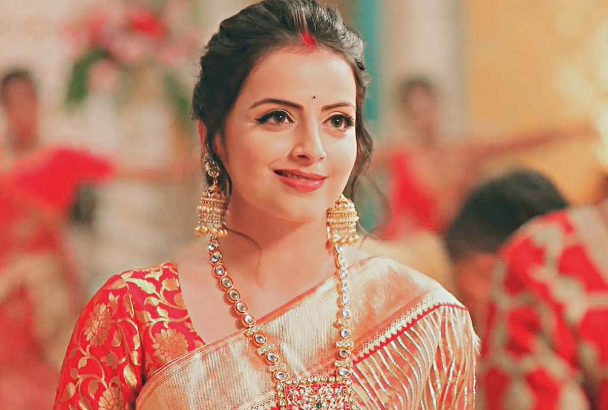 tv serial ek bhram sarvagun sampanna set destroy in storm