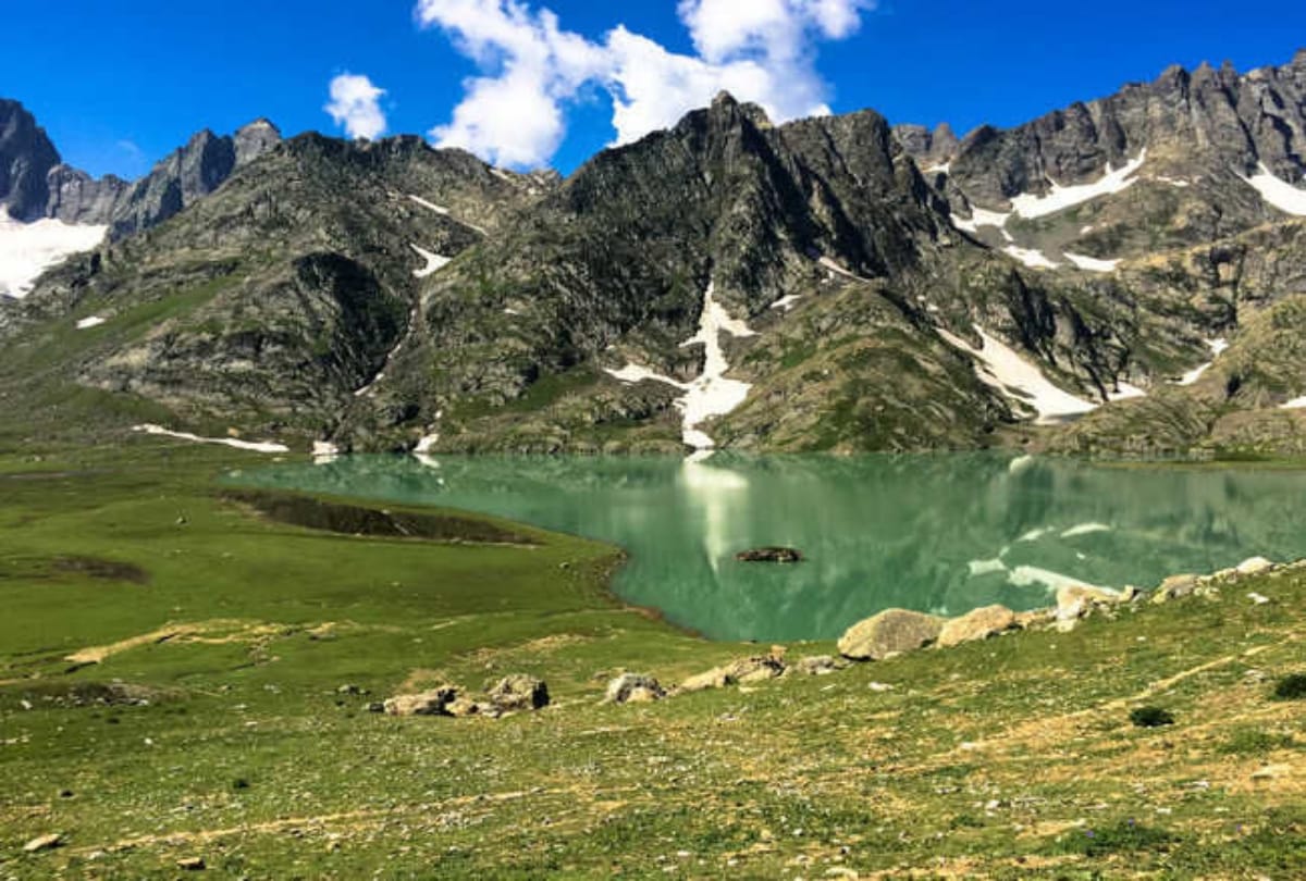 jammu kashmir sonmarg beautiful places to visit stay explore