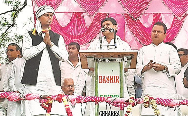 What will happen to the father who did not belong to the father: Shivpal