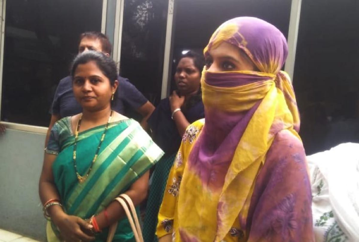 Director asked the students to take off clothes in Theatrical workshop