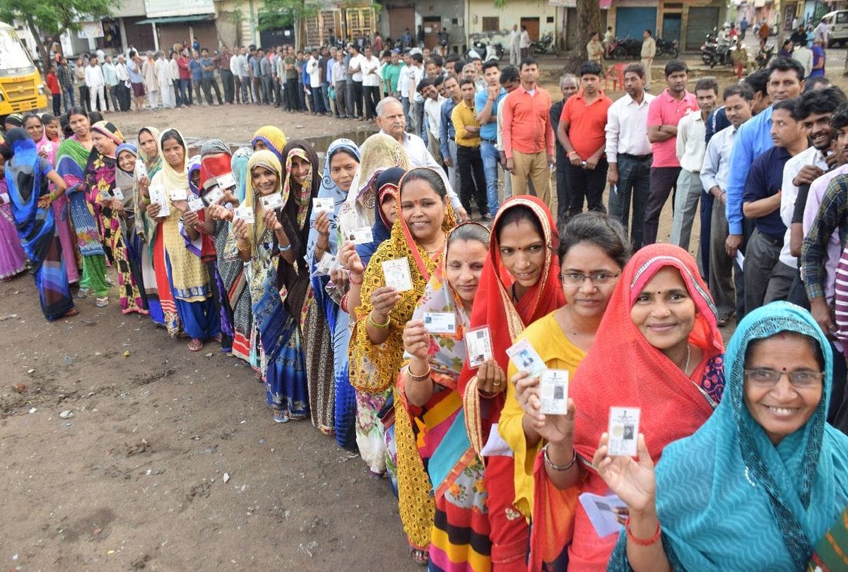 Lok Sabha Elections 2019 Massive voting even after boycott in Hathras