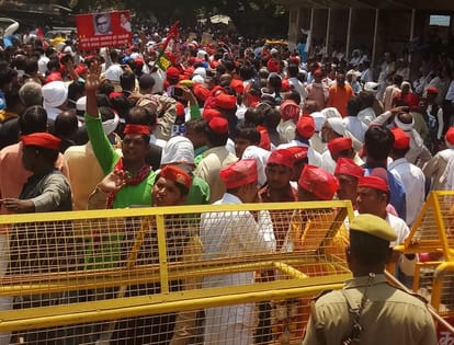 lok sabha chunav 2019 akhilesh yadav nomination file update