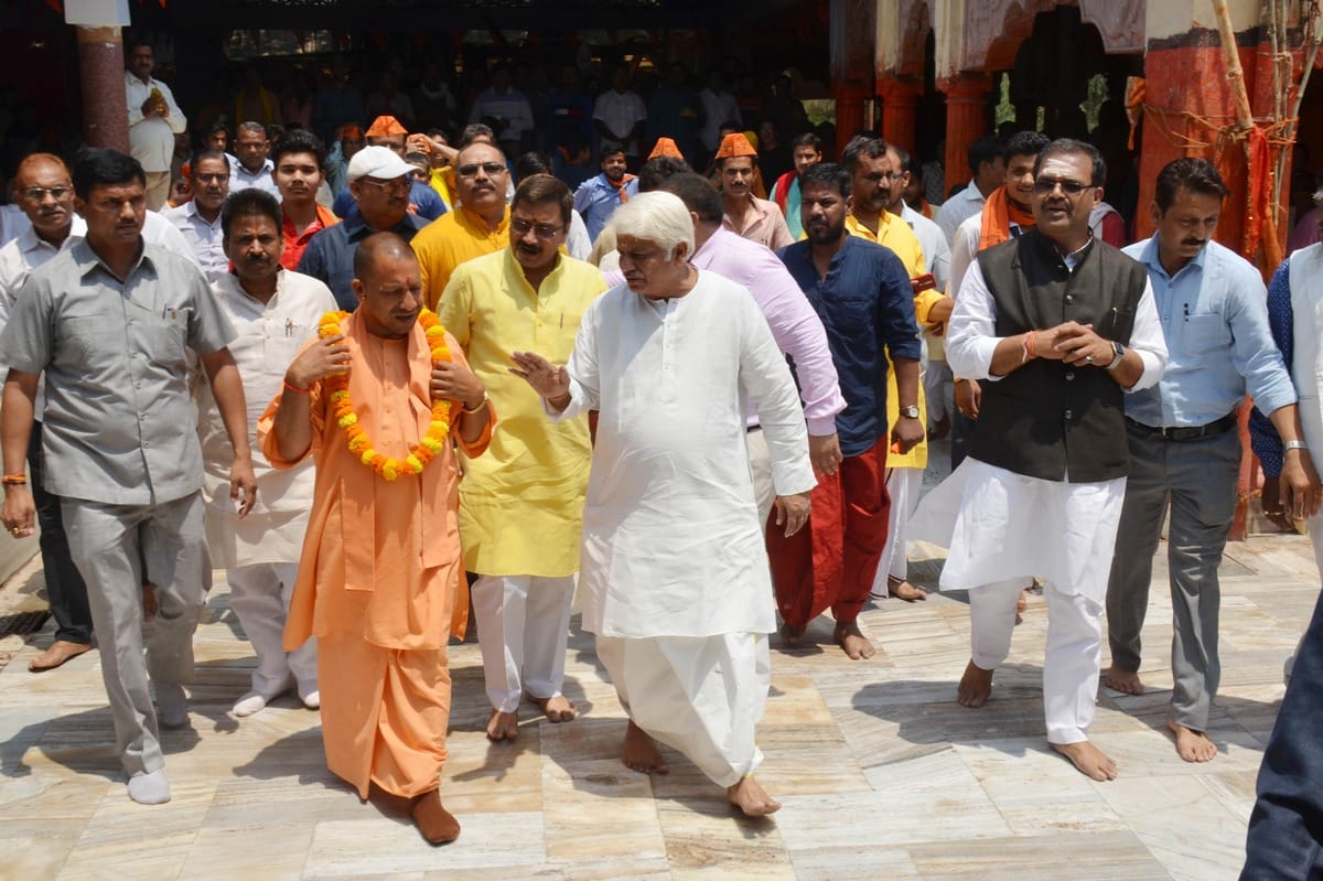 Loksabha Election 2019 : yogi adityanath come for worship in varanasi
