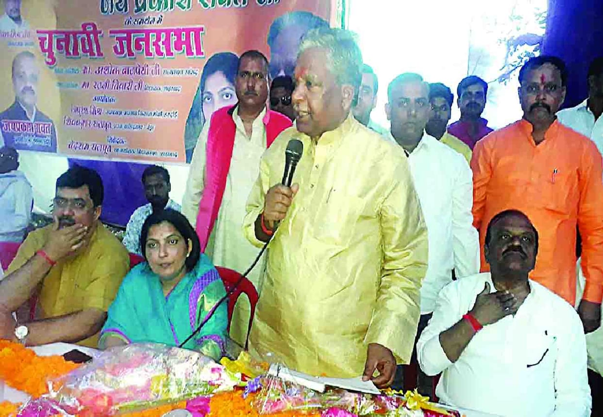 Ashok Vajpayee said Modi honor growing in world in modi leadership lok sabha election 2019