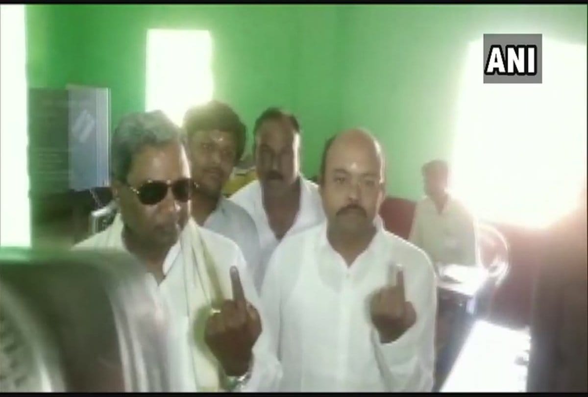 Lok Sabha Chunav 2019: Big leaders who casted vote in second phase of polls