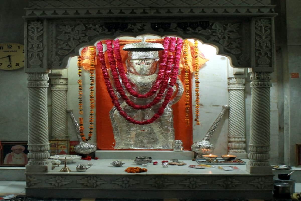 Hanuman Janmotsav 2019: The all hanuman temples complex lit by light in Meerut