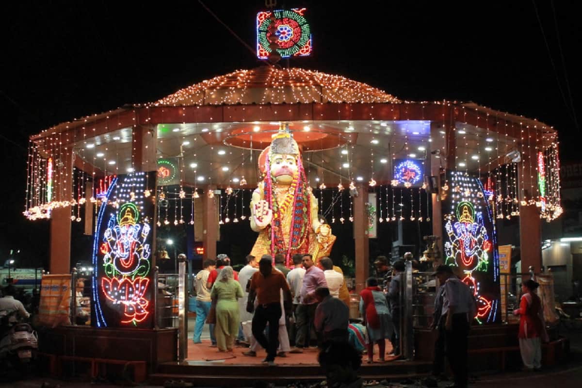 Hanuman Janmotsav 2019: The all hanuman temples complex lit by light in Meerut