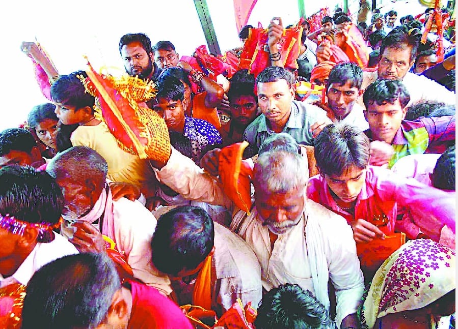 Devotees reached to Maa Poornagiri Dham