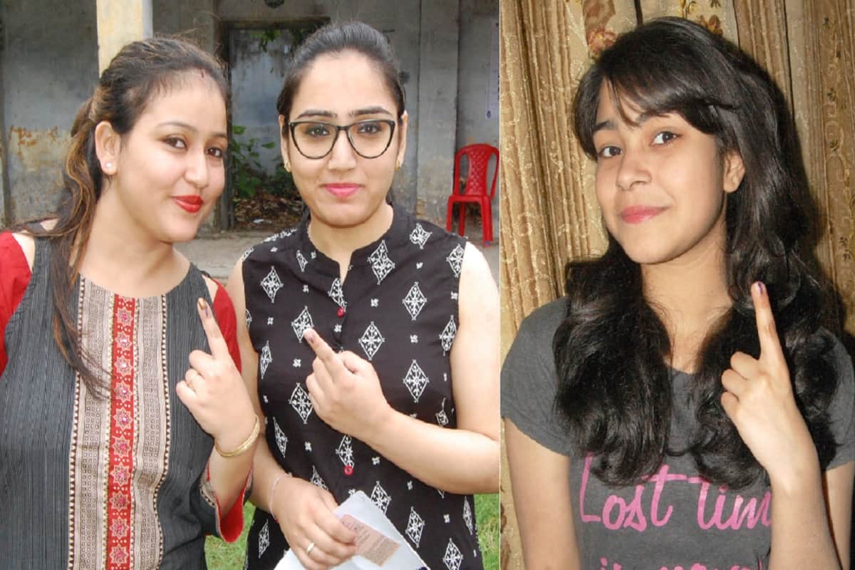 Lok Sabha Elections 2019, Polling was ended in Bijnor, youth voting with selfies
