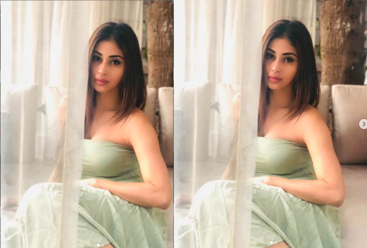 Mouni roy trolled for her latest Instagram Pictures