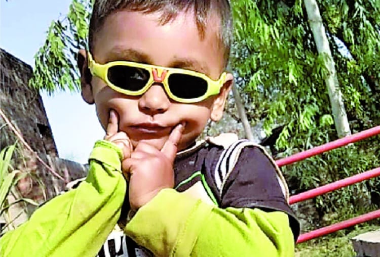a child died while eating chana in raebareli