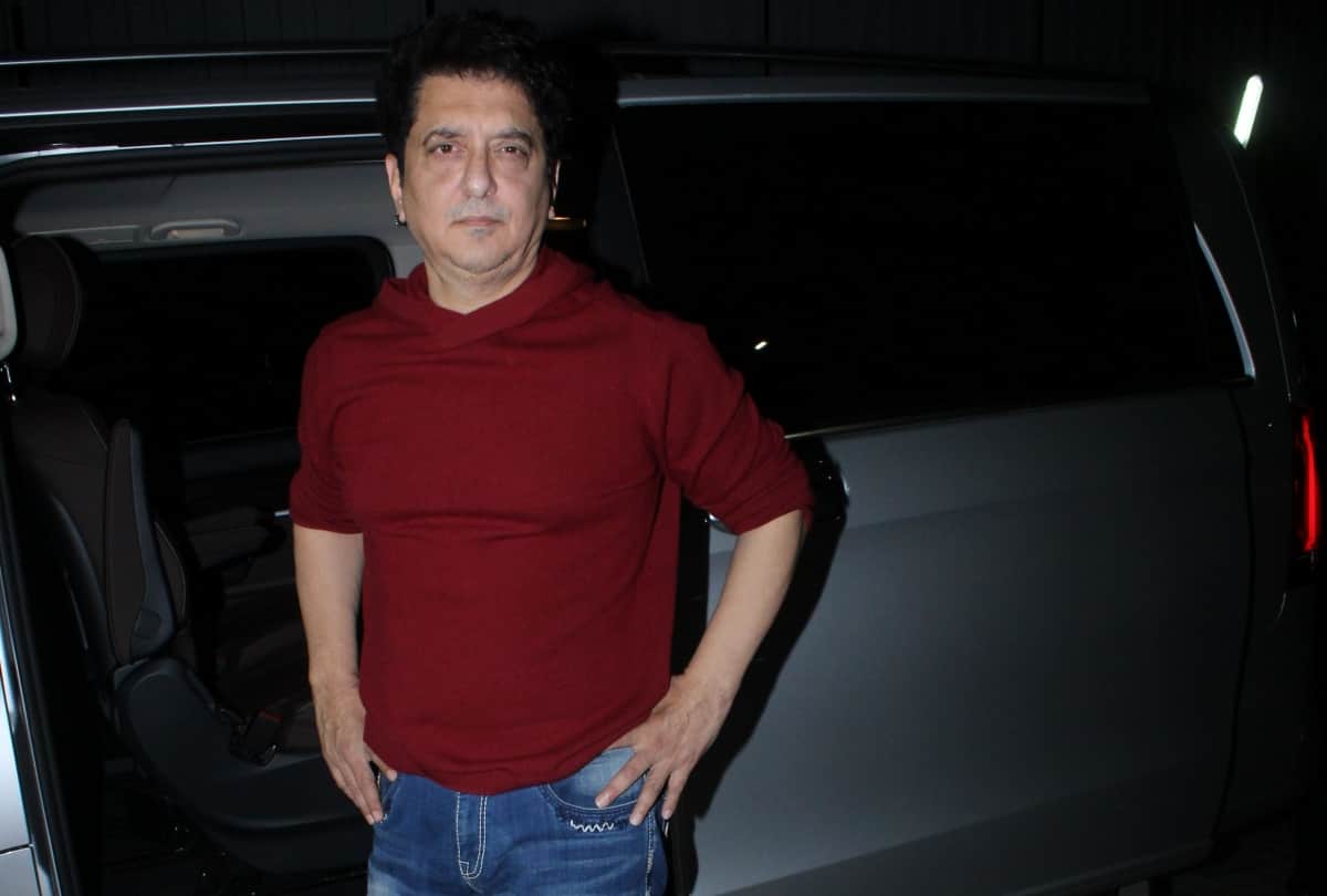 Akshay Kumar reduced his fees for  film Bachchan Pandey after flop laxmii