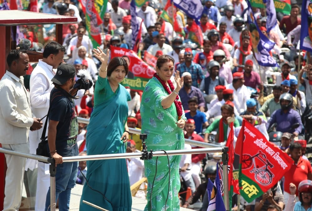 Lok Sabha Elections 2019 pics of Shatrughan Sinha in his wife's nomination procession.