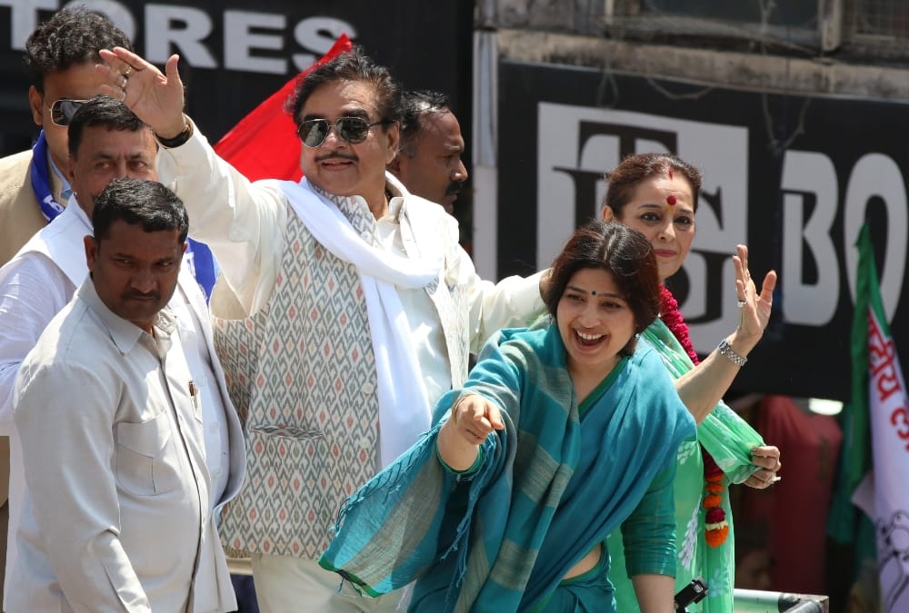 Lok Sabha Elections 2019 pics of Shatrughan Sinha in his wife's nomination procession.