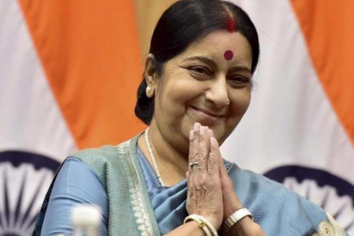 bs yediyurappa pays homage to sushma swaraj terms her mother of bellary