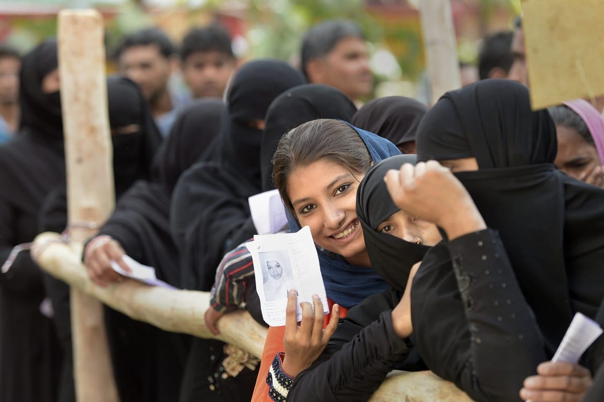 Lok Sabha Chunav 2019 Voting Live: Second Phase 12 States, 95 Seats Election News Update
