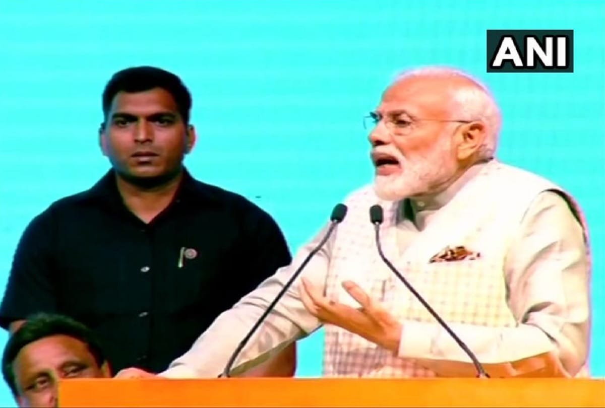 Delhi businessmen angry over not raising issue of sealing in front of PM Narendra Modi