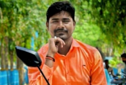 A student jumped to suicide from second floor in Lucknow.