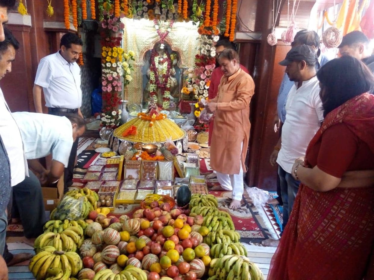 Hanuman jayanti 2019 puja vidi for complete your wishes