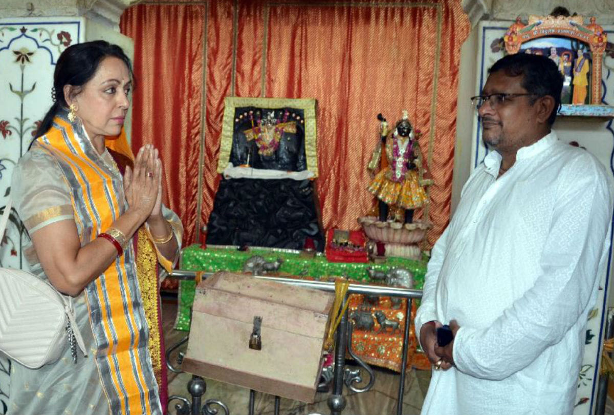 lok sabha elections hema malini visit dwarkadhish mandir after voting